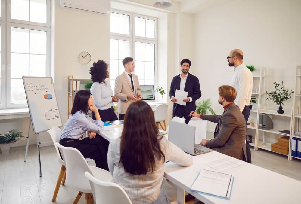 Management hybride : trouver l’équilibre entre autonomie et performance